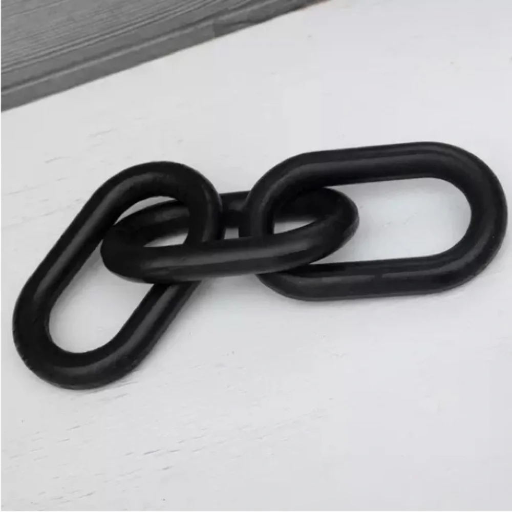 Modern Black Chain Link Decor - Picture 1 of 5